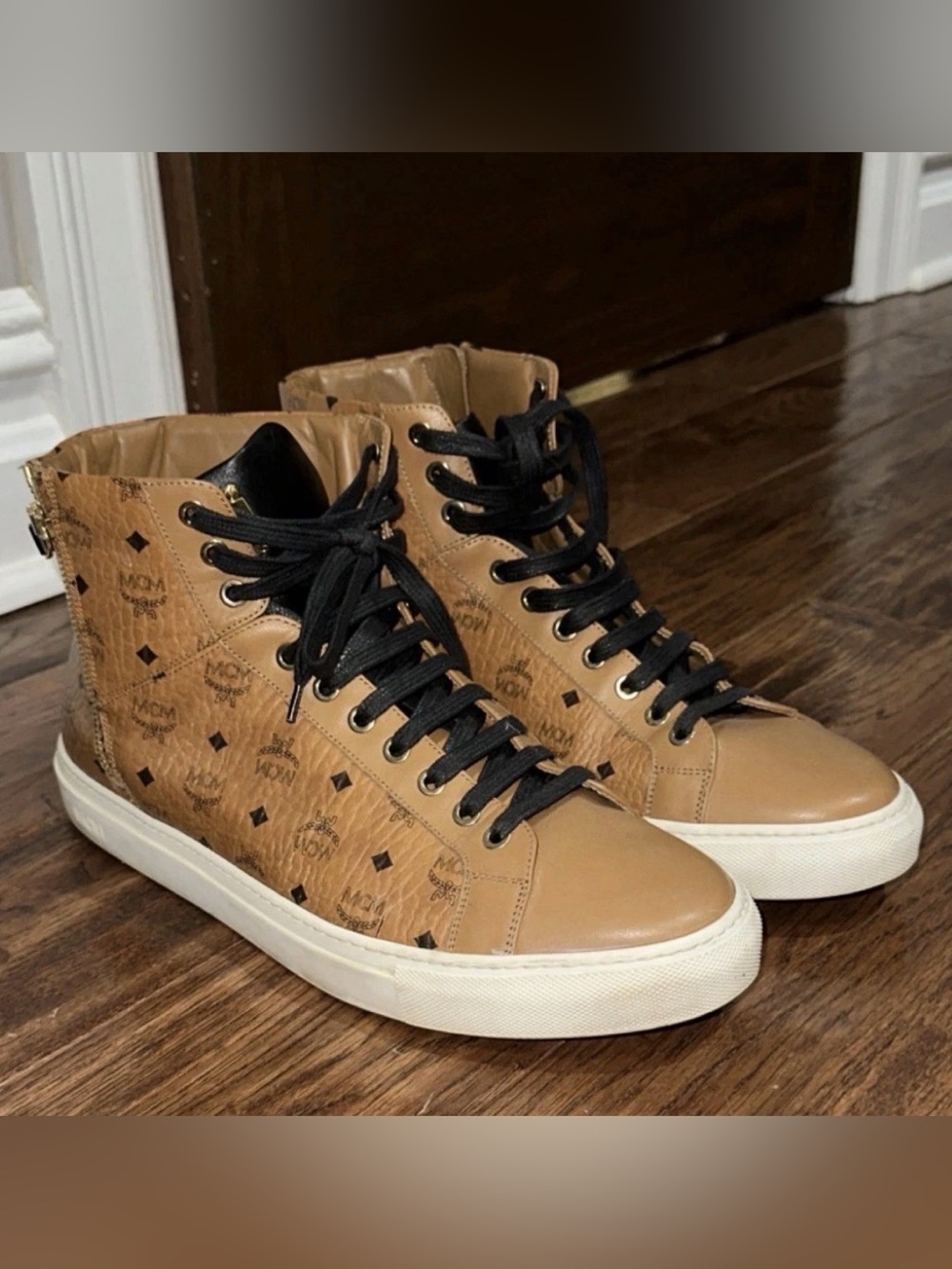 MCM mens High Top cognac viseto Monogram Sneaker Men Size 45 brown Authentic